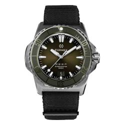 Montre Reef 39.5 mm Automatic Green dial COSC 300M 2201.1.6300 - Formex