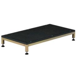 Marche pied d'extérieur réglable en hauteur - 300 kg
