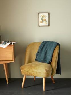 Fauteuil en velours et chêne