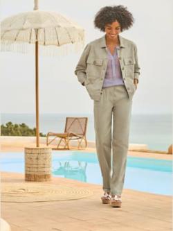 Blouson qualité coton et modal agréable à porter, couleur vert, taille 42, marque Linea Tesini - helline