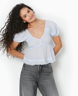 Top en tissu léger avec dentelle et smocks Femme - Couleur bleu - Taille XL - Chemise et Blouse Femme - PIMKIE