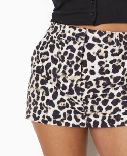 Jupe-short mini motif léopard Femme - Couleur noir - Taille 38 - Jupe Femme - PIMKIE