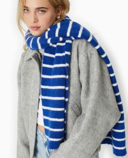 Echarpe en maille rayée