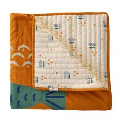 Plaid matelassé ocre et écru poissons - Ma bonne étoile