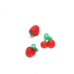 Totoches fruits rouges pendentifs