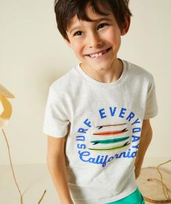 T-shirt garçon en coton bio gris chiné motif surf brodé - 5 A
