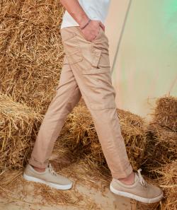 Le pantalon beige cargo à poches - S