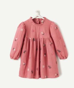 La robe rose avec détails brodés - 6 M