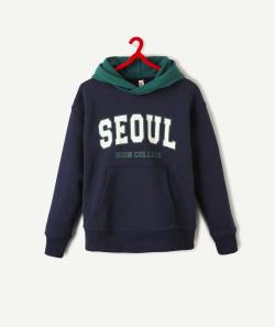 Le sweat bleu marine et vert à capuche avec message - M