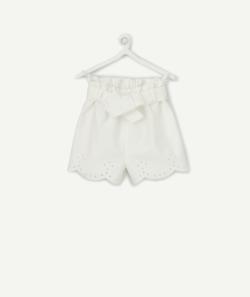 Le short écru en coton avec ceinture et broderie anglaise - 18 M
