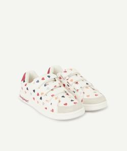 Baskets basses fille blanche framboise et motifs coeurs - 34