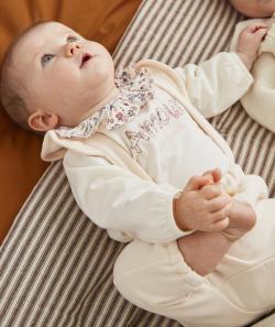 T-shirt écru bébé en coton bio à collerette imprimée fleurie et message - 18 M