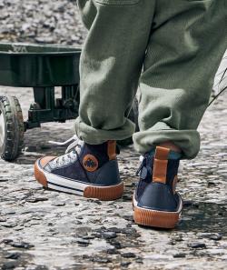 Baskets garçon en velours côtelé bleu marine à lacets - 25