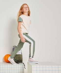 Jogging fille en fibres recyclées kaki avec bandes blanches - 4 A
