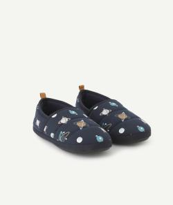Chaussons garçon brillants dans le noir thème galaxie - 26-27