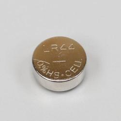 Pile bouton alcaline LR44 BGS