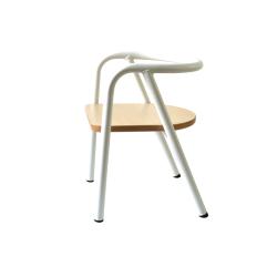 Chaise en métal enfant Hito - Blanc - Mum and Dad Factory