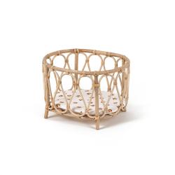 Parc en rotin pour poupée Makassar - Holly - Minikane